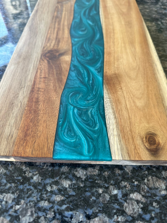 Teak Holz Servierbrett mit River Epoxidharz grün/blau oder pink 460x230mm