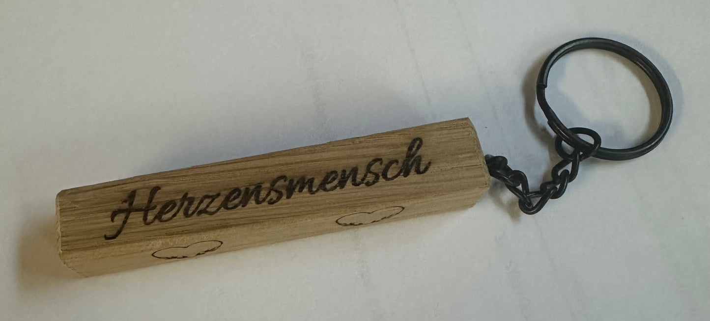 Schlüsselanhänger Holz Eiche oder Buche 70mm Länge 13x13mm Wunschtext und oder LOGO