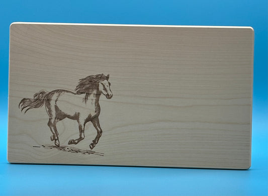 Vesper Brettchen Ahorn Pferd 26x15cm – Für Pferdeliebhaber