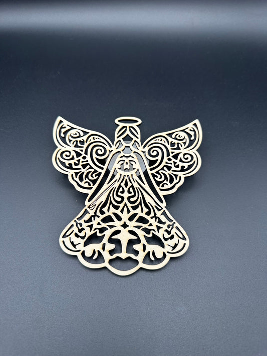 Weihnachts-Engel aus Holz, dekorativ und zum Aufhängen, mit filigranem Design, Höhe ca. 130mm, für festliche Dekoration.