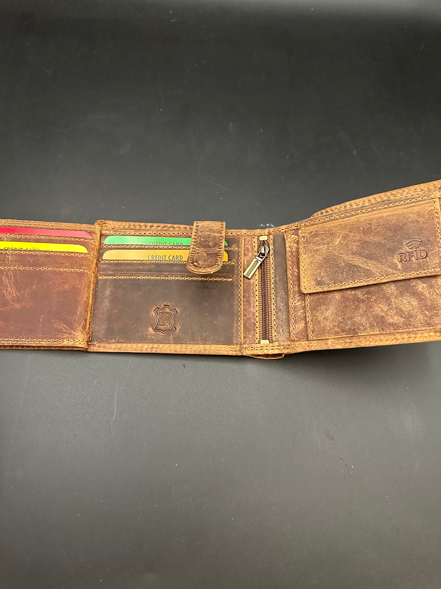 Geldörse Büffel echt LEDER incl. geprägtem Motiv Hirsch und RFID