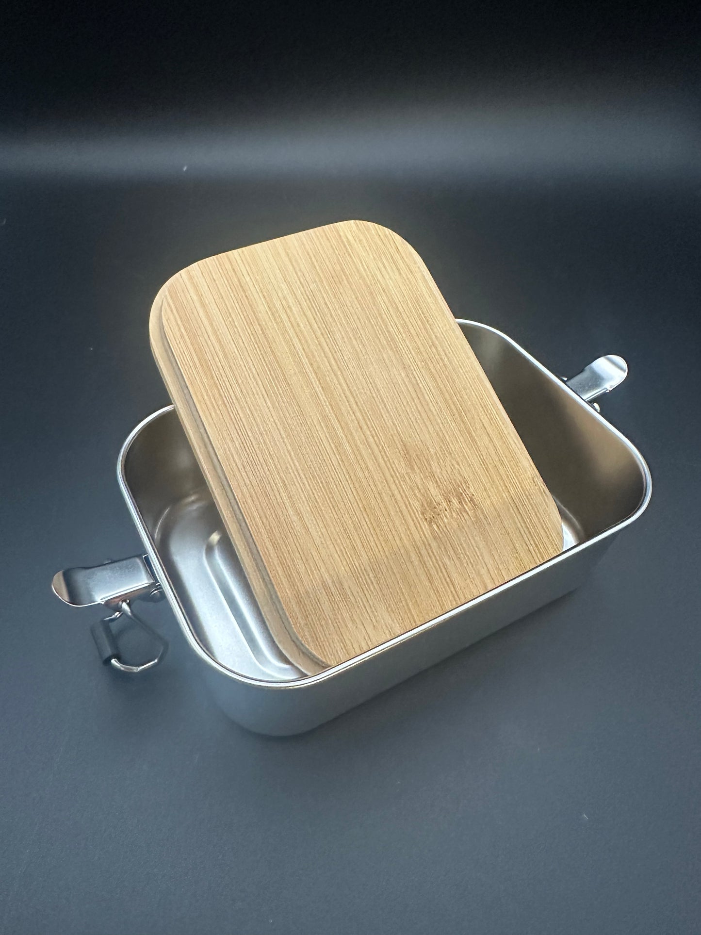 Lunchbox Edelstahl mit Bambusdeckel