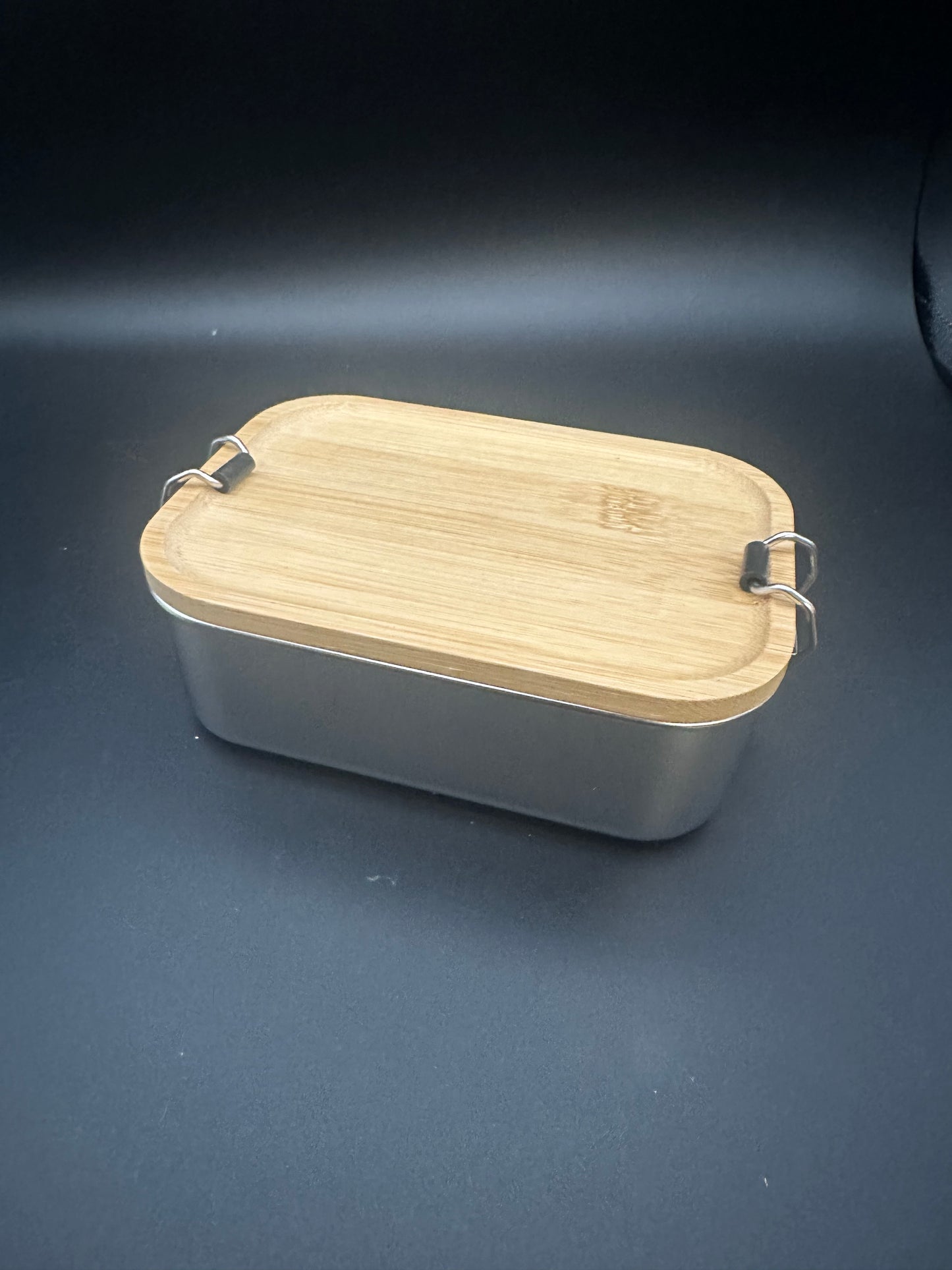 Lunchbox Edelstahl mit Bambusdeckel