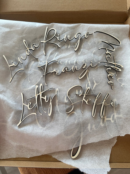 Name oder Schriftzug aus Holz