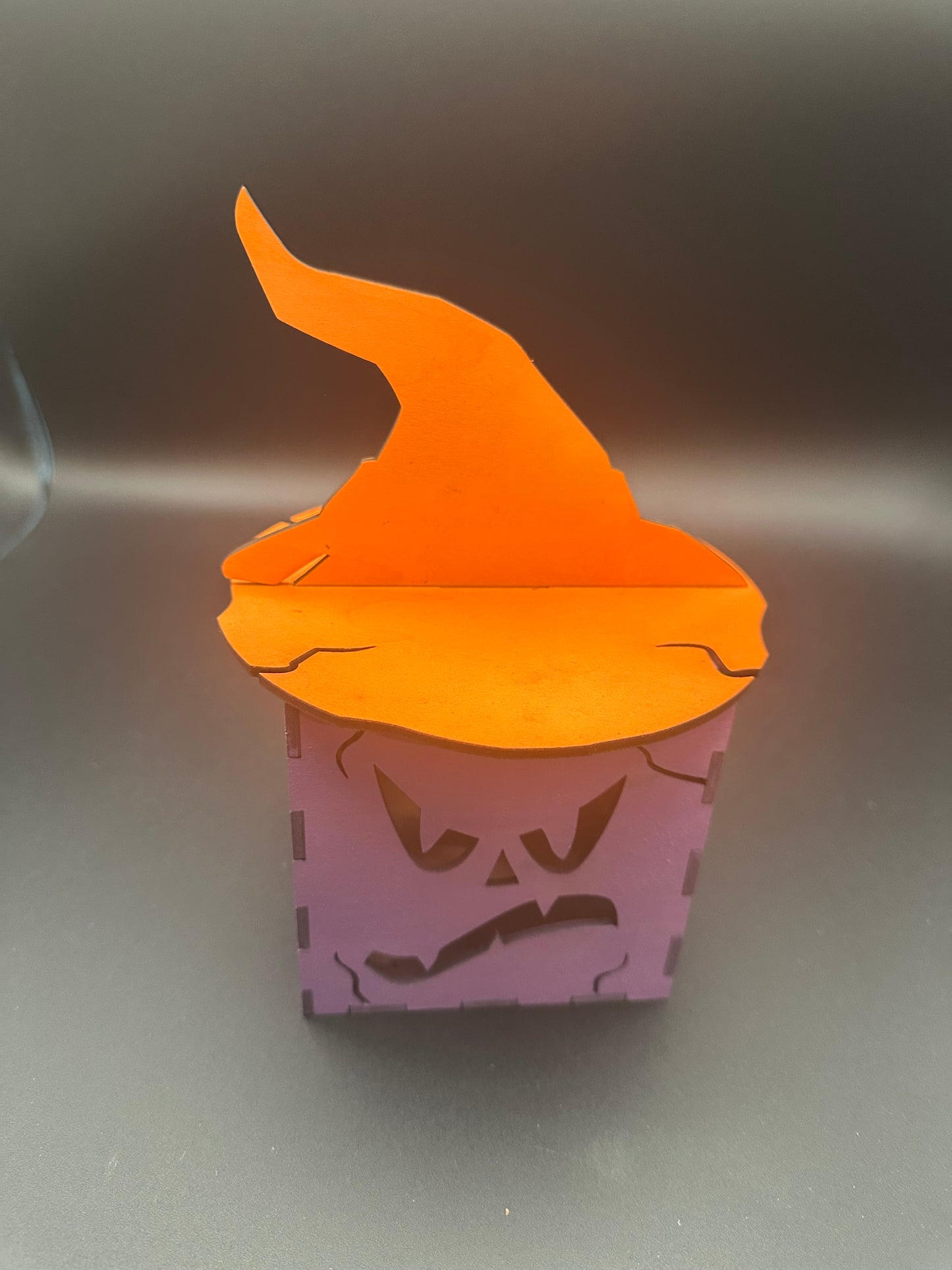 Halloween Kerzenständer Motiv 1 - Gruselige Deko aus Massivholz