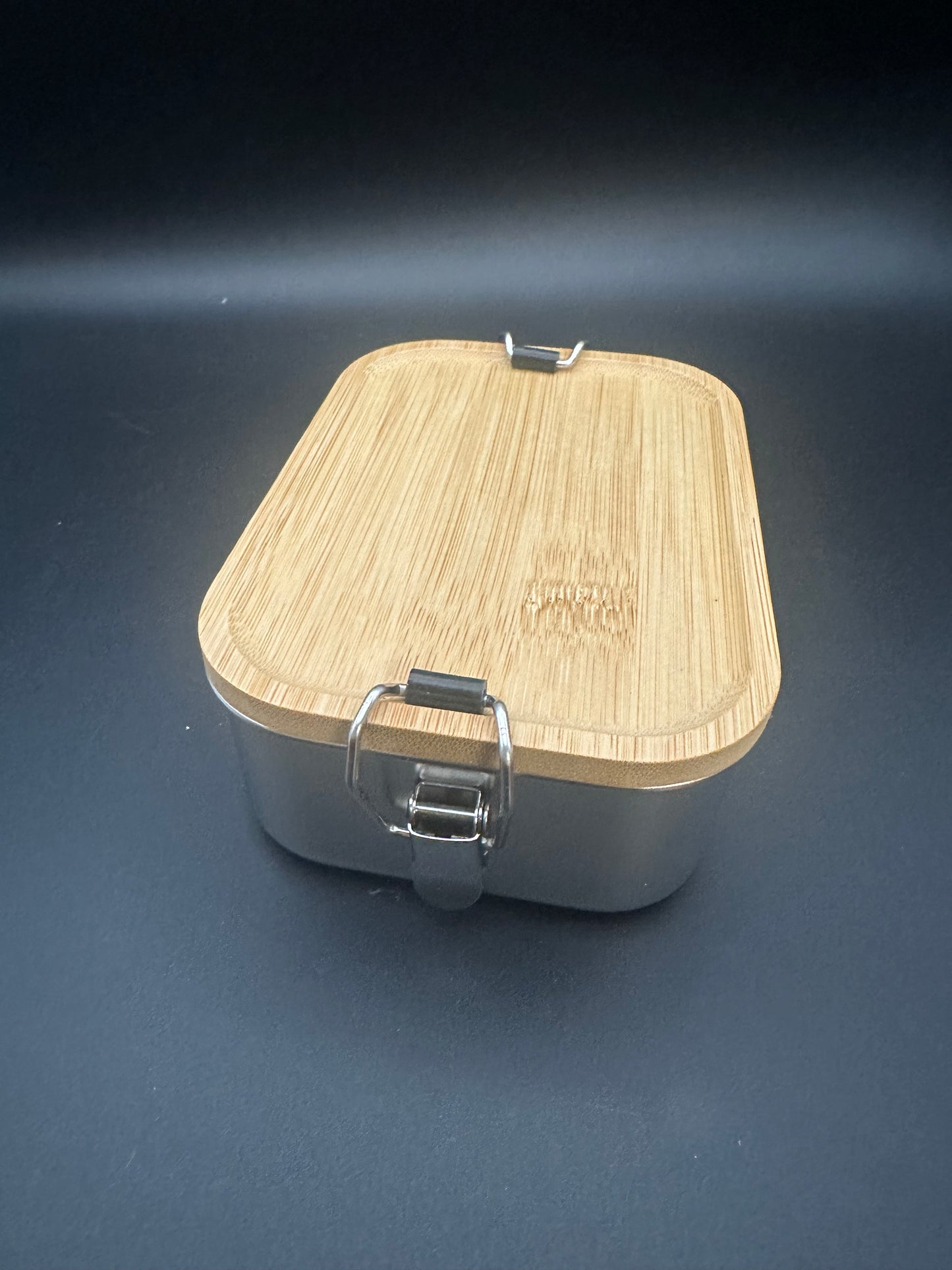 Lunchbox Edelstahl mit Bambusdeckel