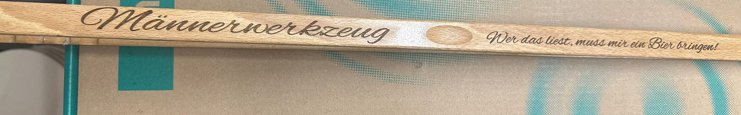 Hochwertige XXL Grillzange / Würstchenzange aus Buchen Holz - 60 cm Grillmeister